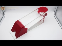 เกมบนโต๊ะการพนัน Texas Black Jack 8 คู่ของตัวแทนจำหน่ายไพ่โป๊กเกอร์มาตรฐานสีดำ