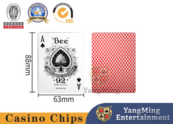 ซื้อ รูปแบบ Bee Back สีแดงและสีน้ำเงิน 310g Black Core Casino Poker Card Spot Color Box บรรจุภัณฑ์ การผลิตออนไลน์