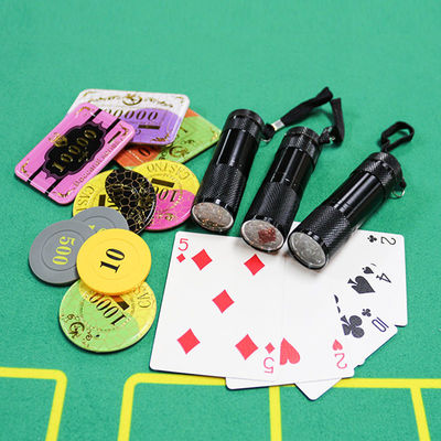 ซื้อ โคมไฟตรวจสอบรหัสเชือกเส้นเล็กแบบพกพาสีดำ Texas Holde’M Poker Chip Coin แผ่นพลาสติก UV Anti-Counterfeiting Mark การผลิตออนไลน์