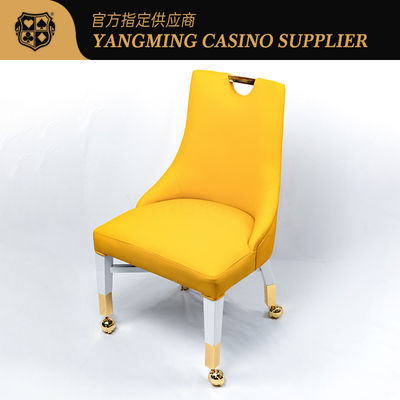 เก้าอี้โป๊กเกอร์ไม้หนังนุ่มสบายดีไซน์ใหม่ Macau Casino เก้าอี้คาสิโนพร้อมล้อสำหรับผู้เล่น