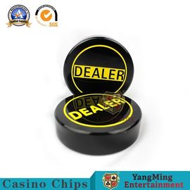 วัสดุอะครีลิค Texas Hold'em Poker ปุ่มดีลเลอร์การ์ดโป๊กเกอร์รูปทรงกลมสีดำ